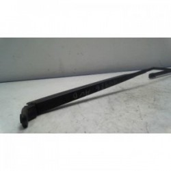 Bras essuie glace avant...