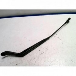 Bras essuie glace avant...