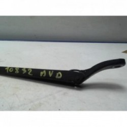 Bras essuie glace avant...