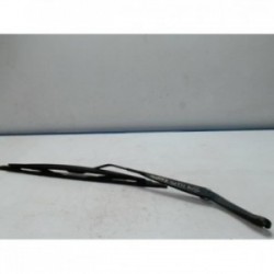 Bras essuie glace avant...