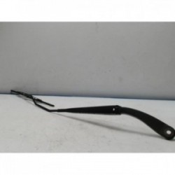 Bras essuie glace avant...