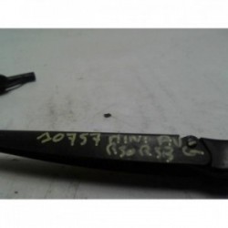 Bras essuie glace avant...