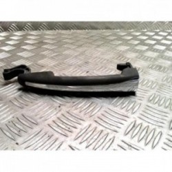 Poignee porte avant gauche...