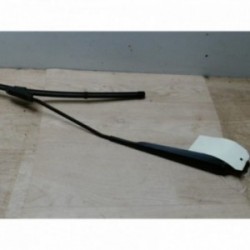 Bras essuie glace avant...