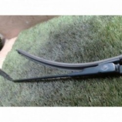 Bras essuie glace avant...