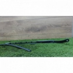 Bras essuie glace avant...