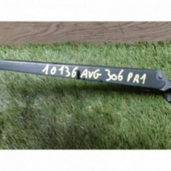 Bras essuie glace avant...