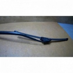 Bras essuie glace avant...