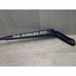 Bras essuie glace avant...