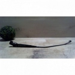 Bras essuie glace arriere...