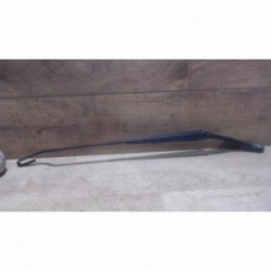 Bras essuie glace avant...