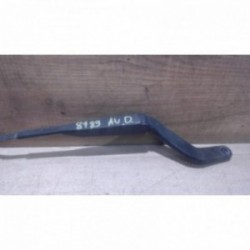 Bras essuie glace avant...