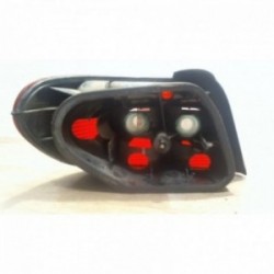 Feu arriere principal droit...