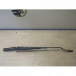 Bras essuie glace avant...