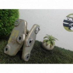 Charniere de porte arriere...