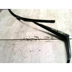 Bras essuie glace avant...