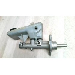 Maitre cylindre (freinage)...