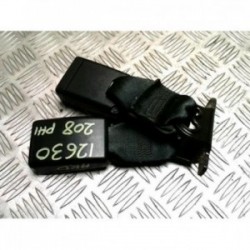 Attache ceinture arriere...