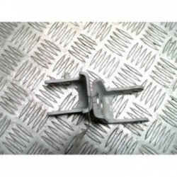 Charniere de porte avant...