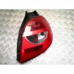 Feu arriere principal droit...