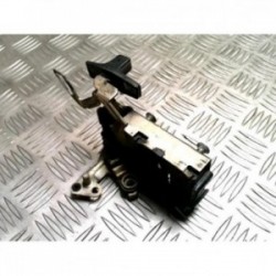 Serrure avant gauche...