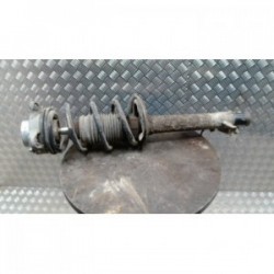 Amortisseur avant droit...