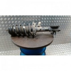 Amortisseur avant droit...