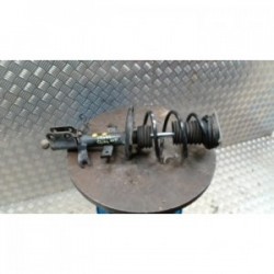 Amortisseur avant droit...