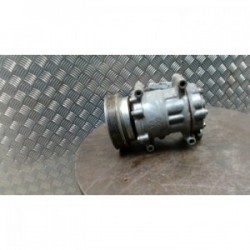 Compresseur clim RENAULT...