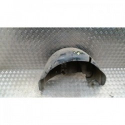 Pare boue arriere gauche...