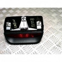 Feu arriere stop central...