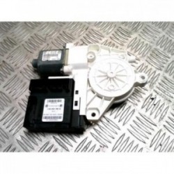Moteur leve vitre avant...
