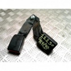 Attache ceinture arriere...