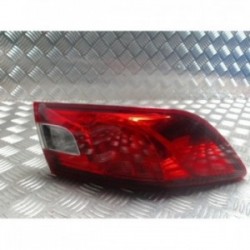 Feu arriere principal...