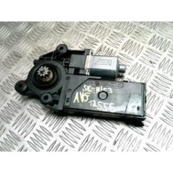 Moteur leve vitre avant...
