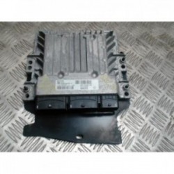 Calculateur moteur RENAULT...