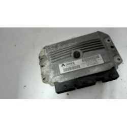 Calculateur moteur RENAULT...