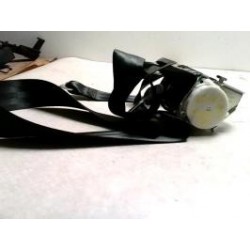 Ceinture avant gauche...