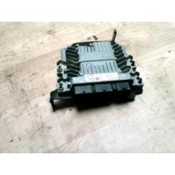 Calculateur moteur RENAULT...