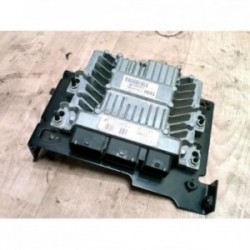 Calculateur moteur RENAULT...