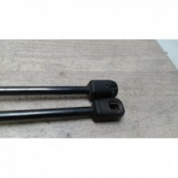 Verin de coffre OPEL CORSA...