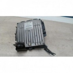Calculateur moteur RENAULT...