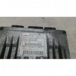 Calculateur moteur RENAULT...
