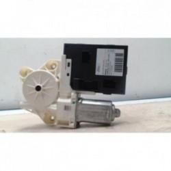 Moteur leve vitre avant...