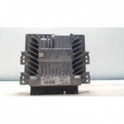 Calculateur moteur RENAULT...