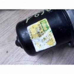 Moteur essuie glace avant...