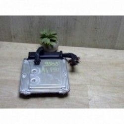 Calculateur moteur AUDI A4...