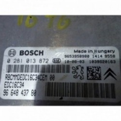 Calculateur moteur PEUGEOT...