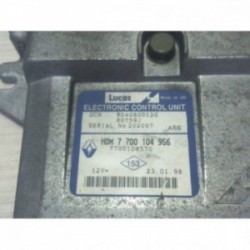 Calculateur moteur RENAULT...
