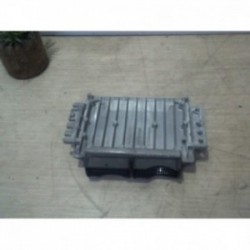 Calculateur moteur RENAULT...